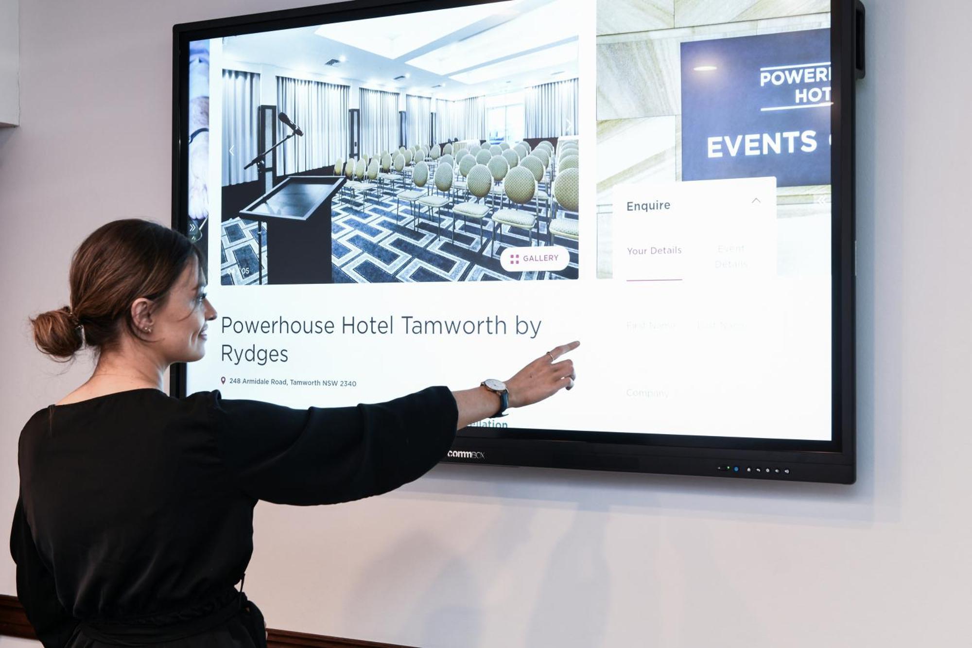 Powerhouse Hotel Tamworth By Rydges Eksteriør bilde A touchscreen display