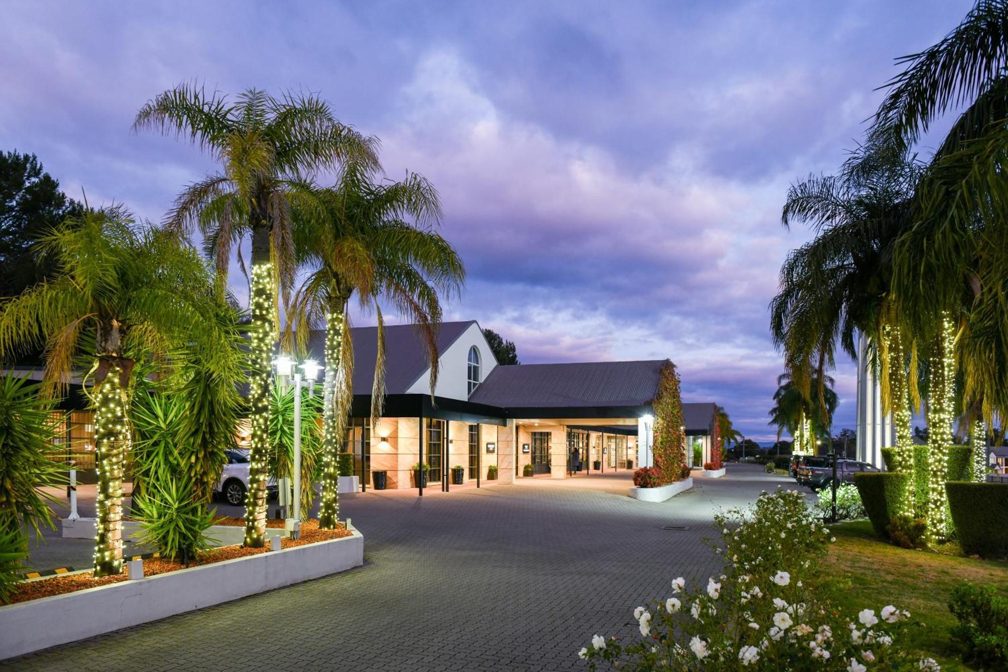 Powerhouse Hotel Tamworth By Rydges Eksteriør bilde The Palms Hotel and Spa